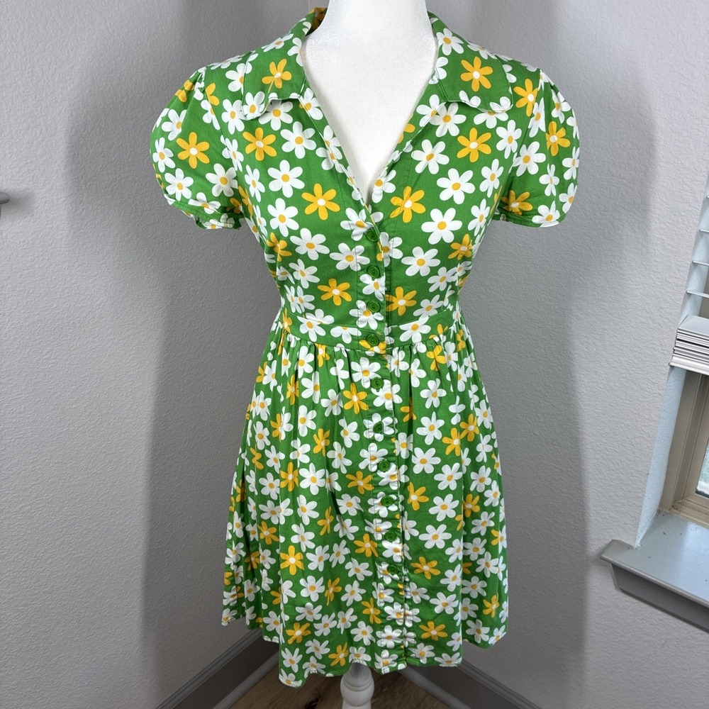 MODCLOTH Floral Print Button Front Short Sleeve Mini Dress Medium Daisy Prarie